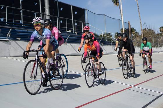 Encino Inferno - So Cal Womens Track Race #1 2018, photo 2 of 10