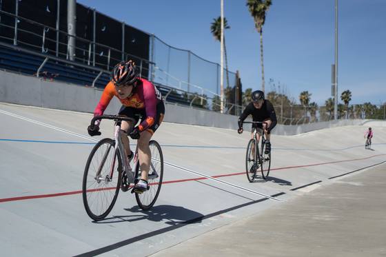 Encino Inferno - So Cal Womens Track Race #1 2018, photo 7 of 10