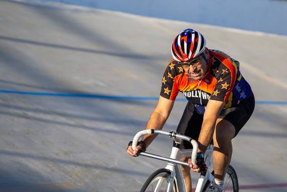 2022 Friday Night Encino Velodrome #3, photo 4 of 17