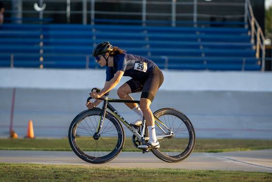2022 Friday Night Encino Velodrome #3, photo 16 of 17